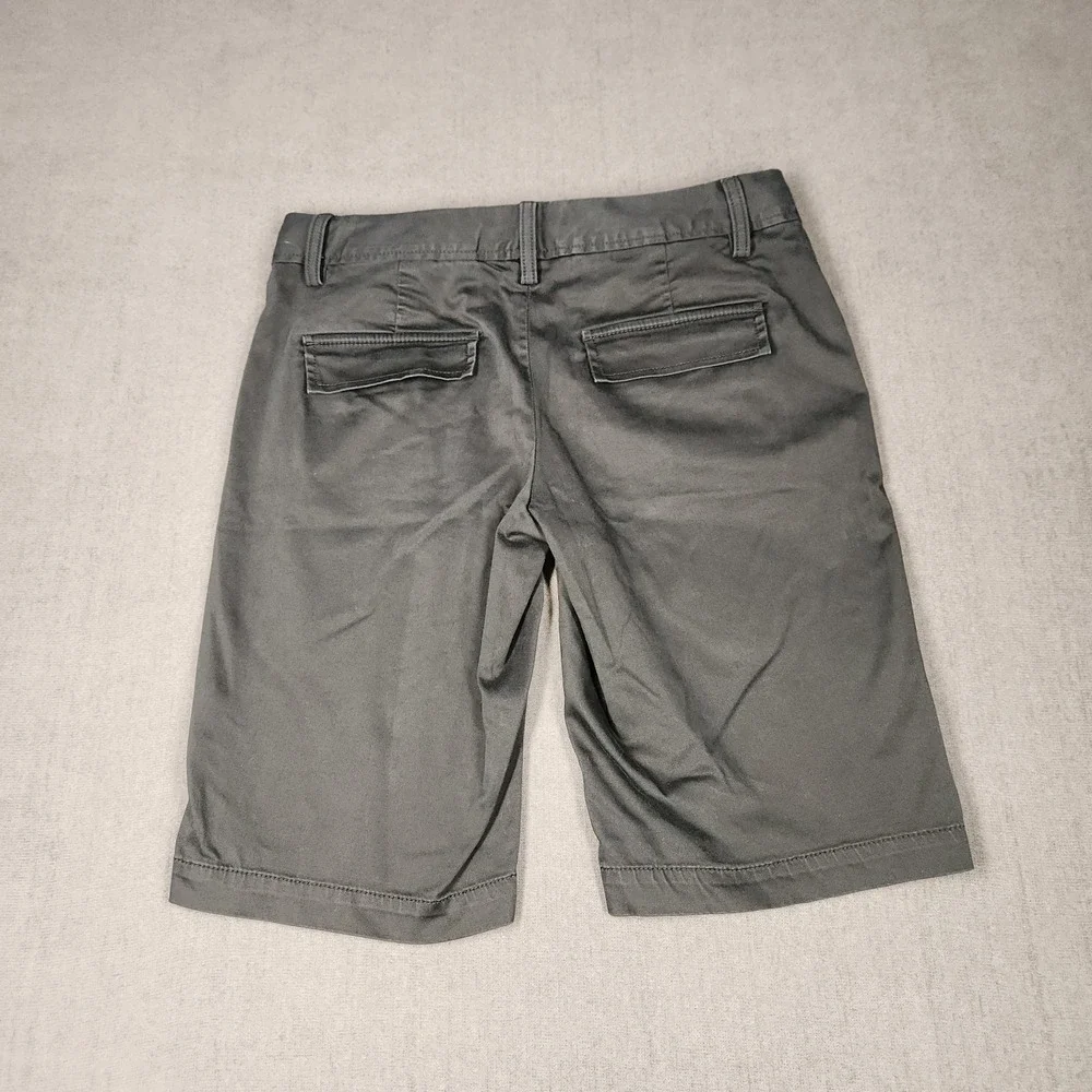 Banana Republic Shorts Womens Size 4 Tall Black‎ Bermuda